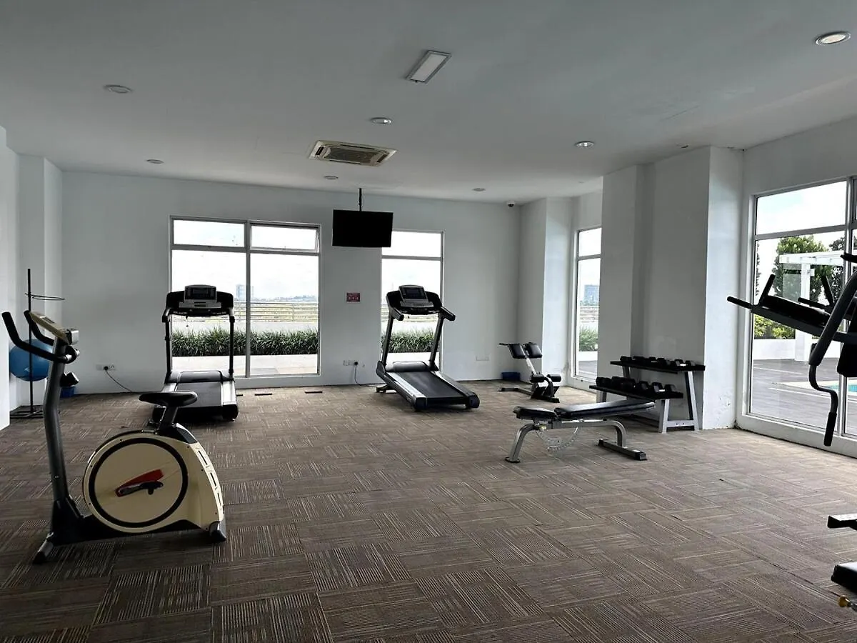 Tamanmolek Service Apartment By Wp Homestay Johor Bahru 0*,